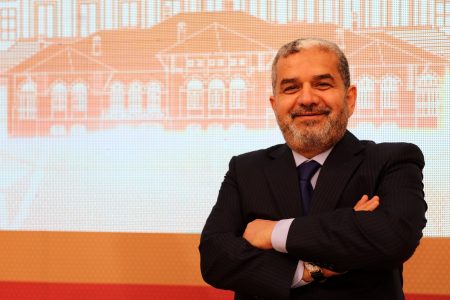كاتب تركي ينشر مقالة بعنوان : السوريون إخواننا!